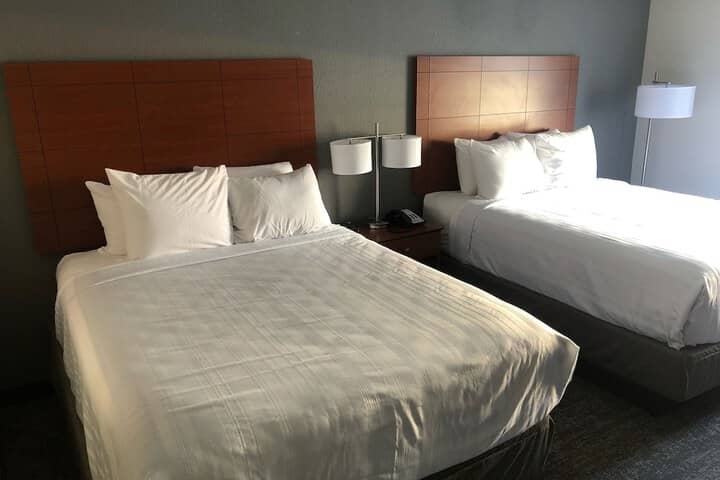Room 9 of 29